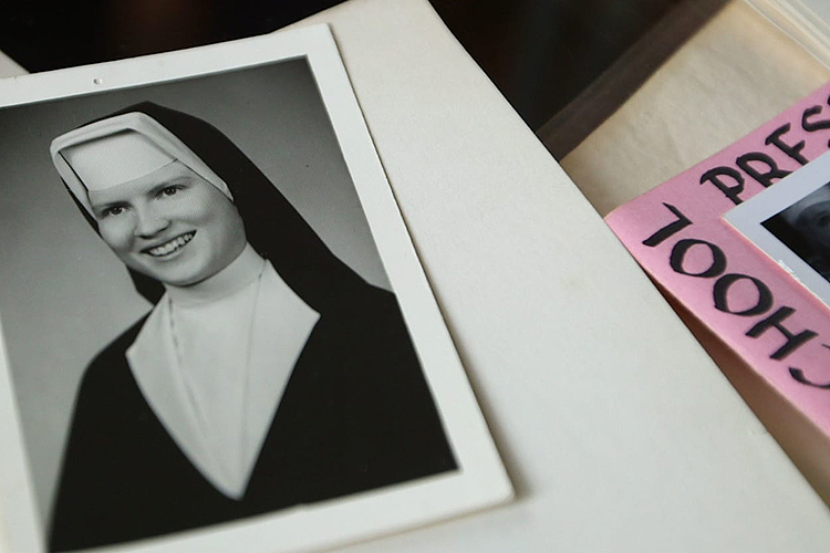 The Keepers, a nova série documental da Netflix tenta desvendar o assassinato da freira Cathy Cesnik.