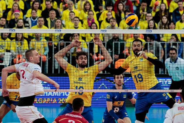 Brasil e França disputam a final da Liga Mundial de Vôlei na Arena da Baixada, em Curitiba Brasil e França disputam a final da Liga Mundial de Vôlei na Arena da Baixada, em Curitiba