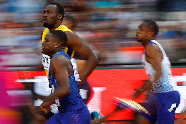 Usain Bolt, durante prova de 100m na semi-final do Mundial de Atletismo