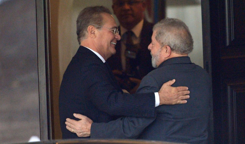 Renan Calheiros se reunirá com o ex-presidente Lula para discutir alianças regionais para as eleições