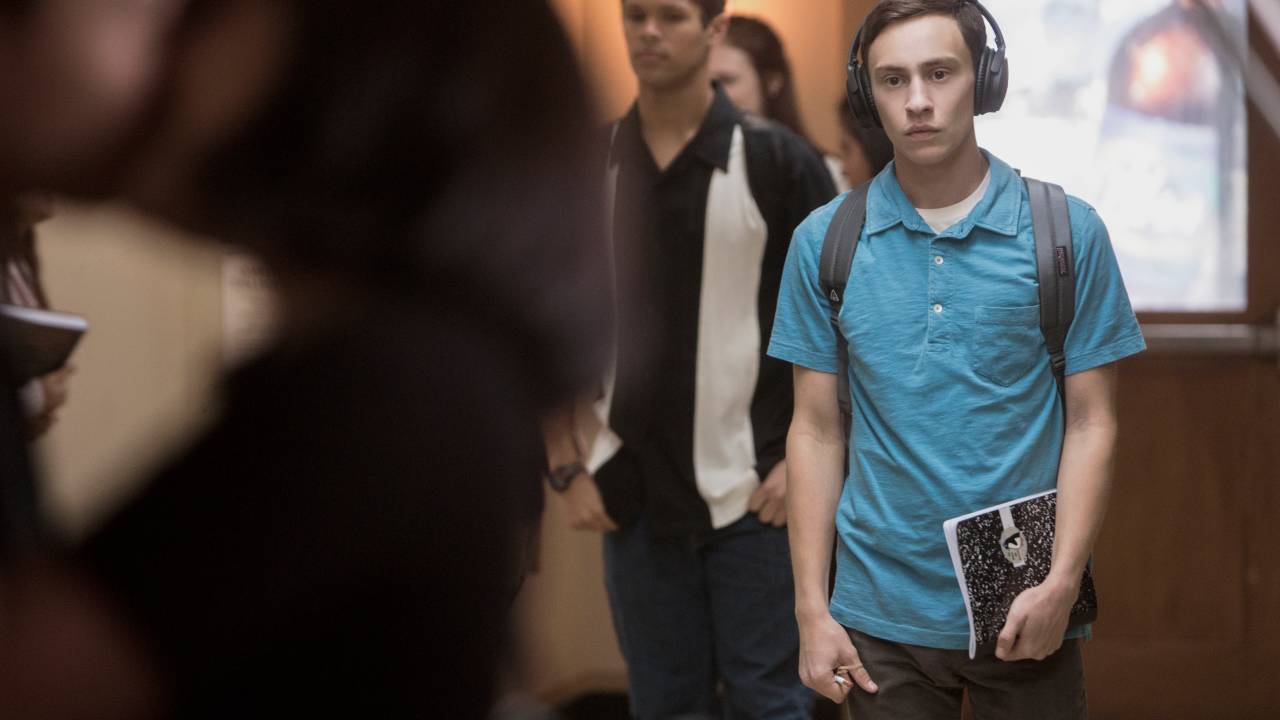 Sam (Keir Gilchrist) em ‘Atypical’