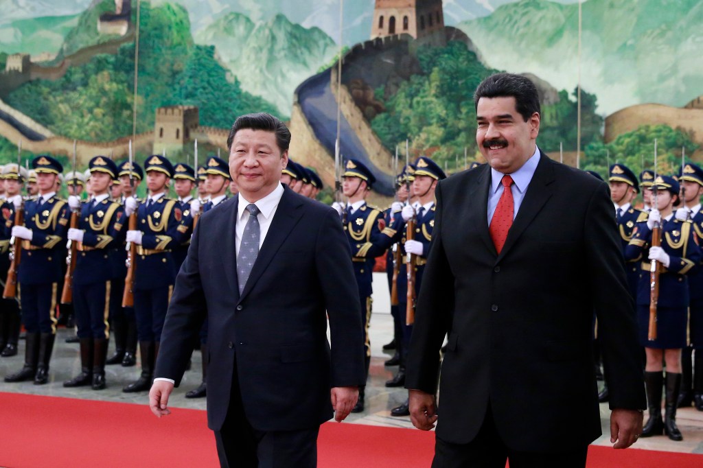 China defende Constituinte e critica interferência externa na Venezuela