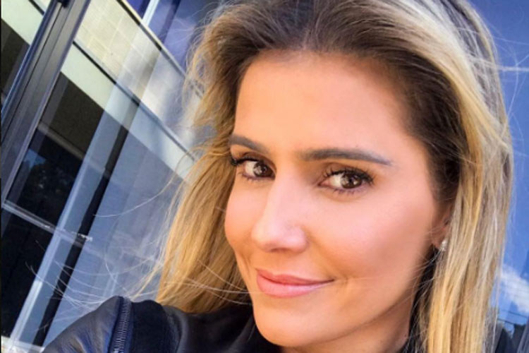 Deborah Secco - Traição