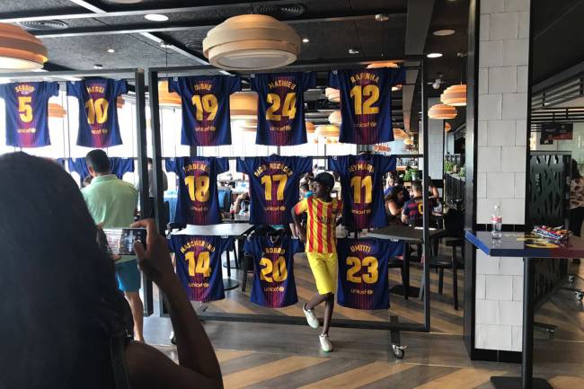 Neymar deixa o Barcelona