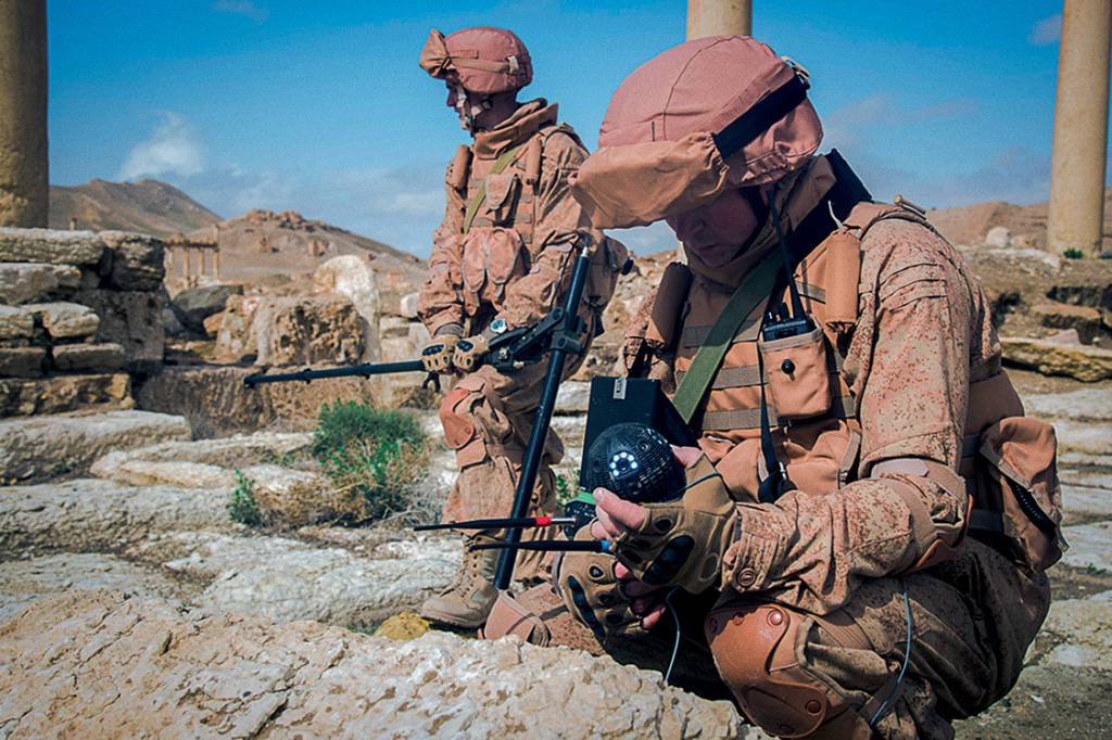 Guerra civil – Militar russo na cidade síria de Palmira: “Lançamos um forte ataque contra os terroristas”