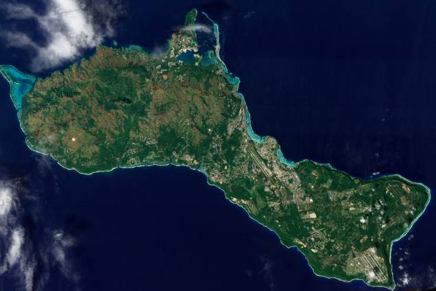 Imagem de satélite da Ilha de Guam no Pacífico