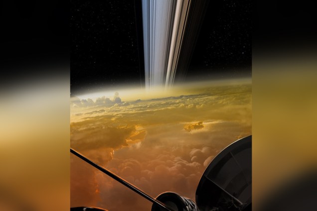 Ilustração que simula como seria a chegada de Cassini em Saturno, pouco antes da nave mergulhar no interior do gigante gasoso.