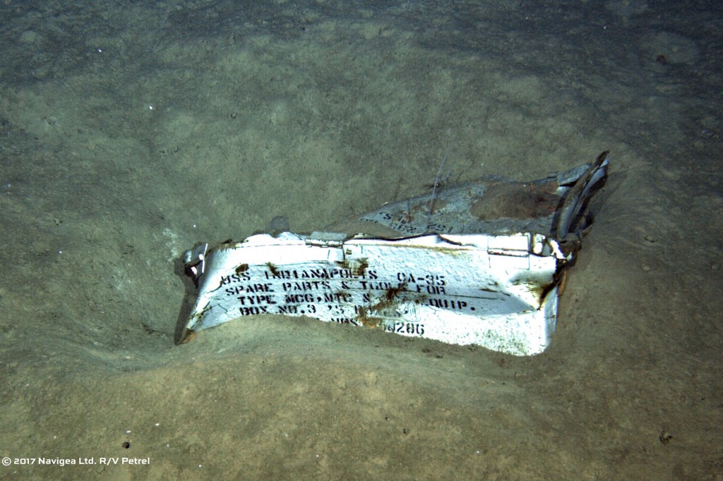 A 5,5km de profundidade, no Oceano Pacífico, foram encontrados destroços de um navio da época da Segunda Guerra Mundial, que transportou partes da bomba atômica de Hiroshima