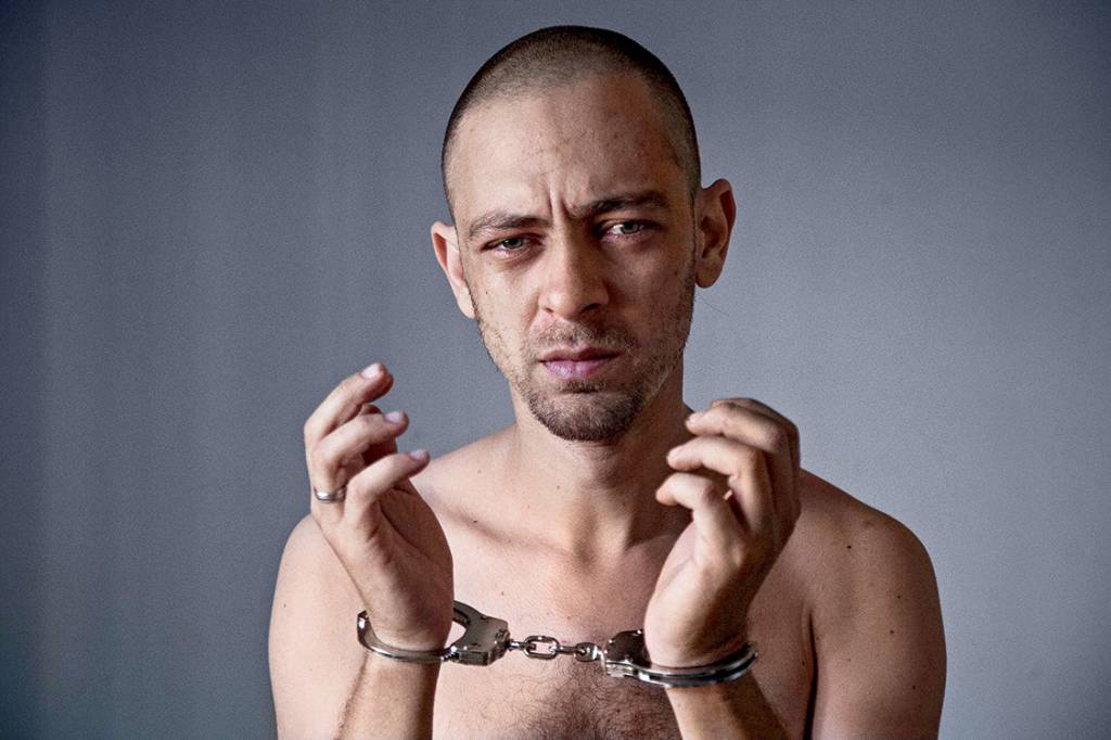 ENCARCERADO – O assassino de Mayara: “À noite, eu grito por Deus”