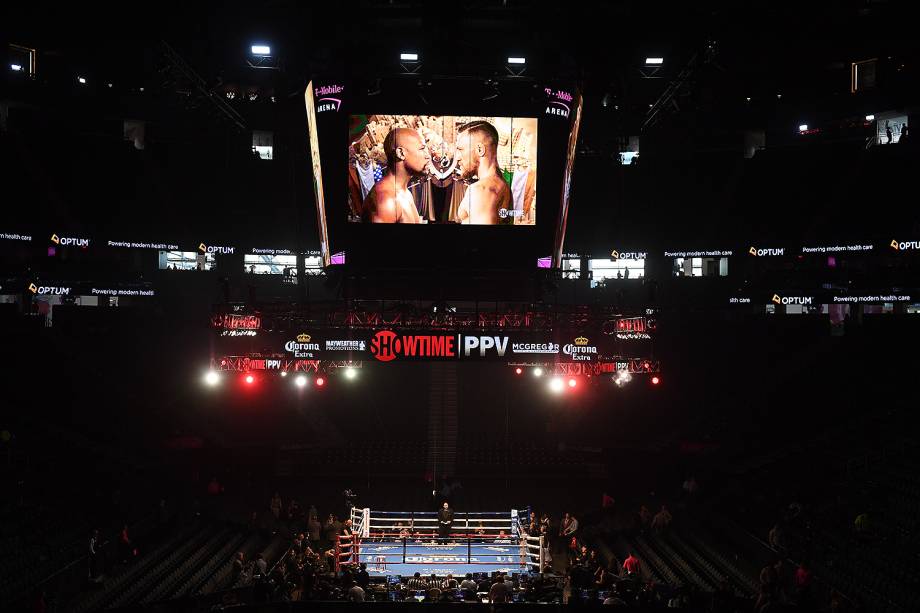 O confronto entre Floyd Mayweather e Conor McGregor, na Mobile Arena, em Las Vegas - 26/08/2017