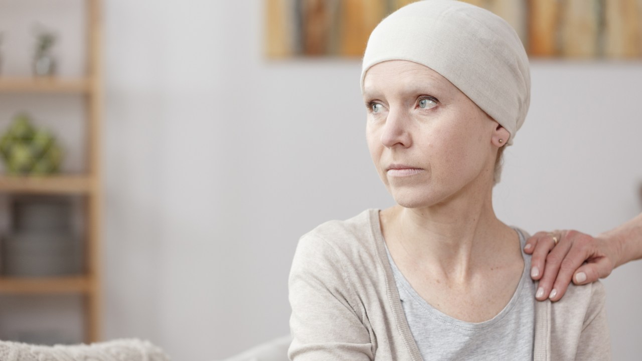 Mulher com câncer