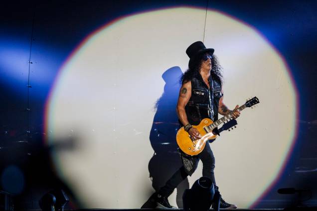 O guitarrista Slash do Guns N' Roses se apresenta no palco Mundo, durante o sexto dia da sétima edição do Rock In Rio realizada no Parque Olímpico do Rio de Janeiro, RJ - 23/09/2017