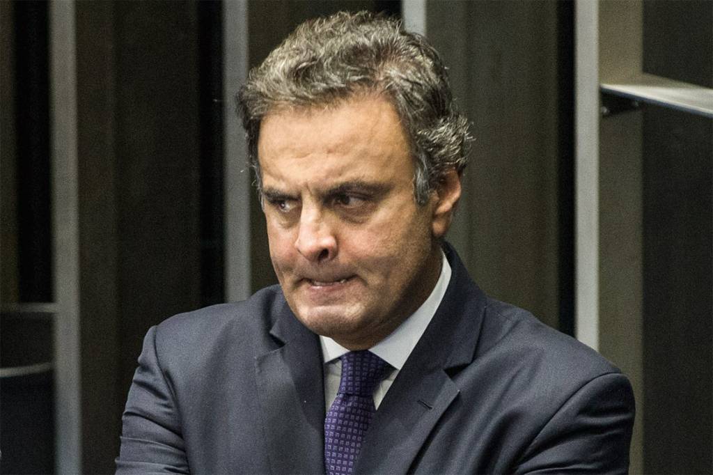 Tolerância com Aécio aproxima PSDB do PT