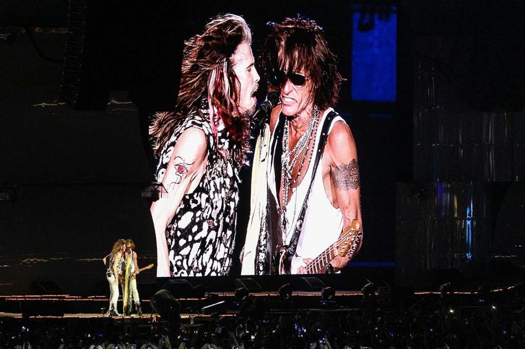 Aerosmith se apresenta no Rock in Rio para mais de cem mil pessoas, no Parque Olímpico, Rio de Janeiro