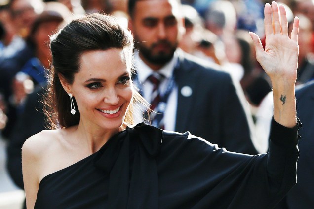 A diretora Angelina Jolie chega ao Festival de Cinema de Toronto, no Canadá, antes da exibição do filme 'Primeiro mataram meu pai' - 11/09/2017