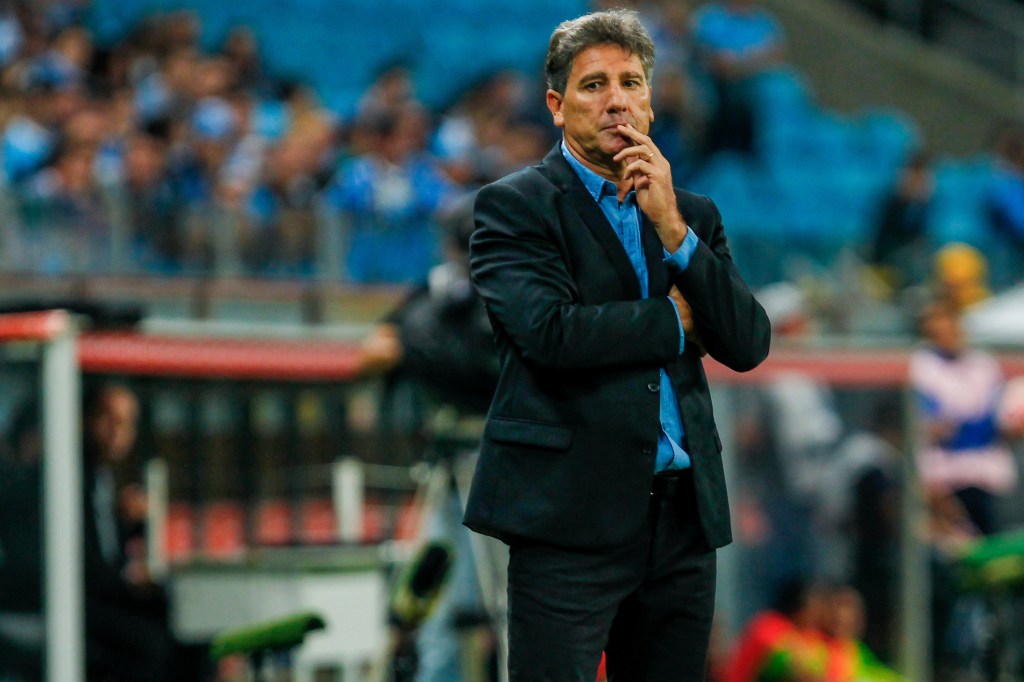 Renato Portaluppi, treinador de Grêmio, está com Covid-19 -