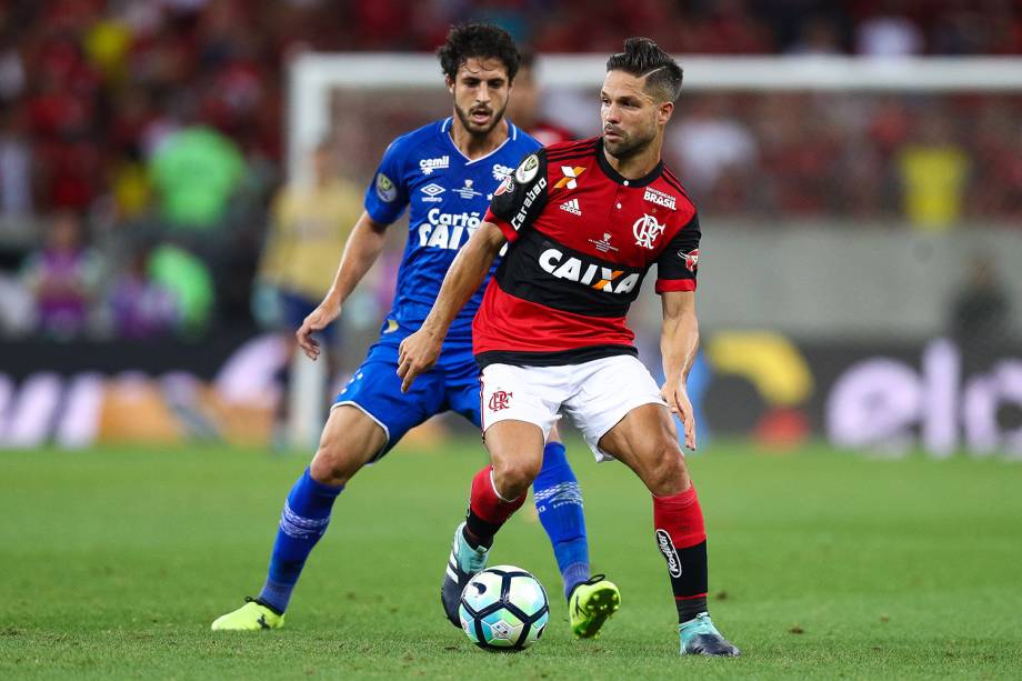 Lance na partida entre Flamengo e Cruzeiro, pelo primeiro jogo da final da Copa do Brasil,no Maracanã