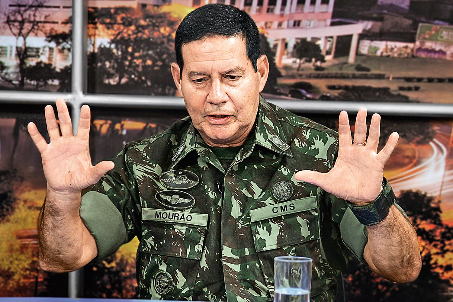 Mourão: existe radicalismo 'meio boçal' entre apoiadores de ...