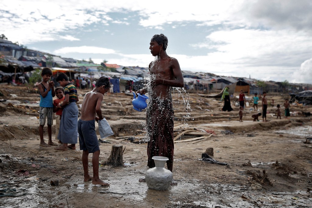 Imagens do dia - Campo de refugiados rohingyas em Bangladesh