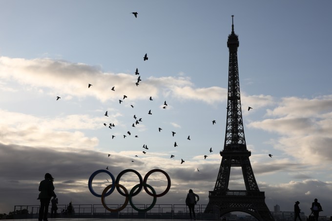 Arcos olímpicos em Paris