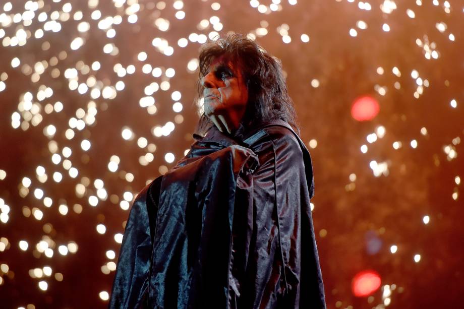 Alice Cooper abre para a banda Guns'n'Roses durante o quarto e último dia do festival São Paulo Trip, no Allianz Parque