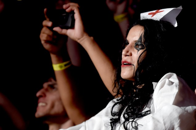 Público curte show do Alice Cooper no festival São Paulo Trip, no palco do Allianz Parque