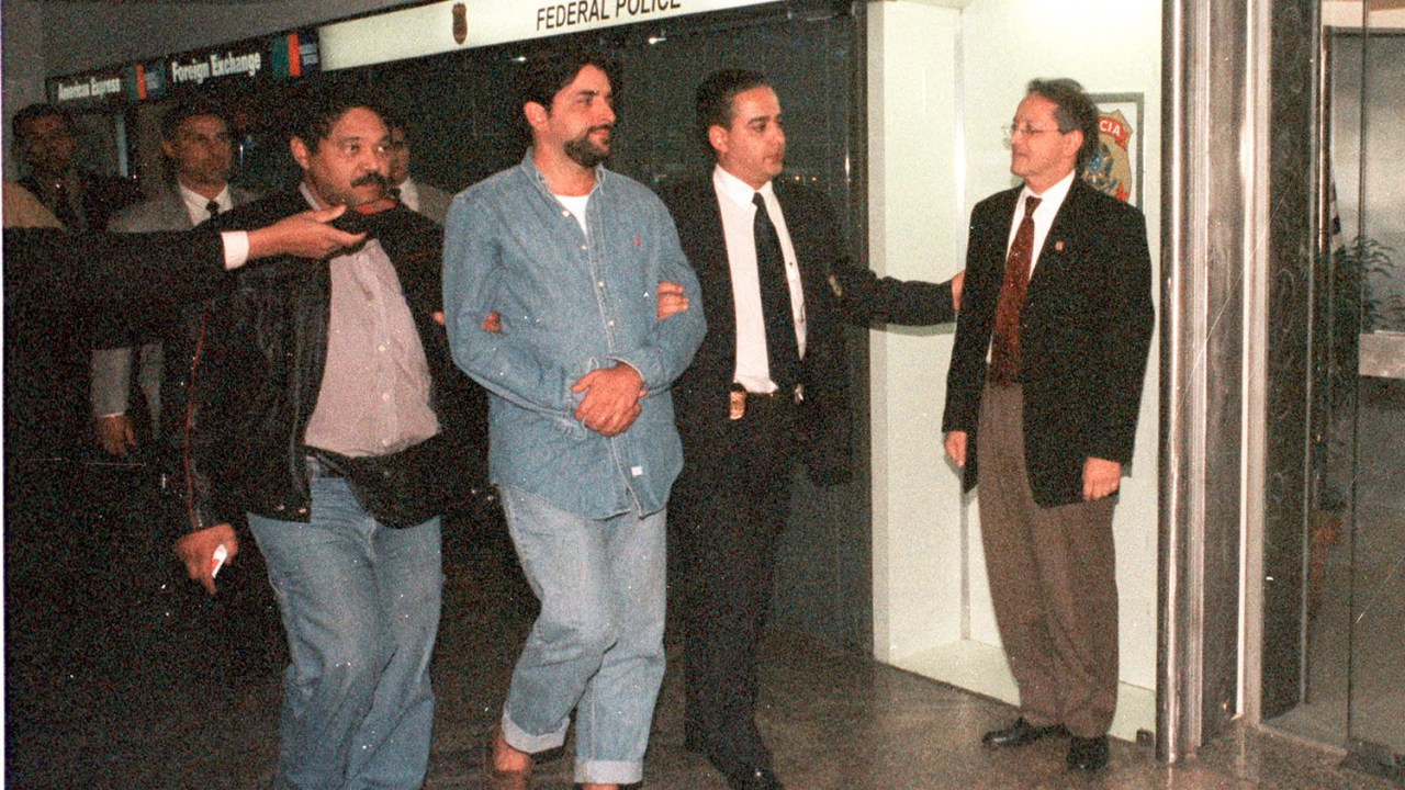 José Eduardo Correa Teixeira Ferraz - 31/05/2000