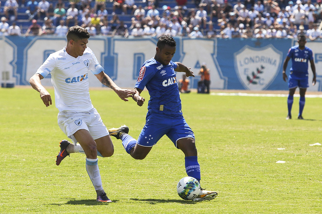 Primeira Liga: Londrina bate o Cruzeiro e está na final | VEJA