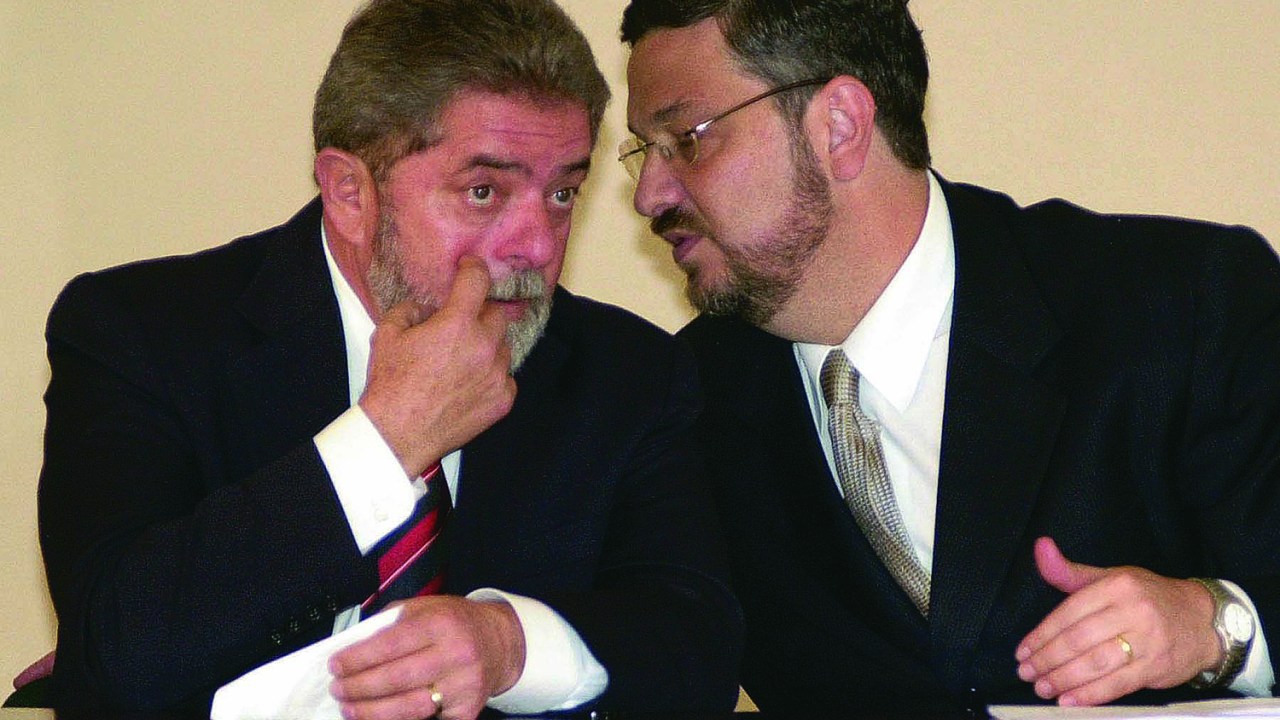 O ex-presidente Luiz Inácio Lula da Silva e o ex-ministro Antonio Palocci - 17/09/2003