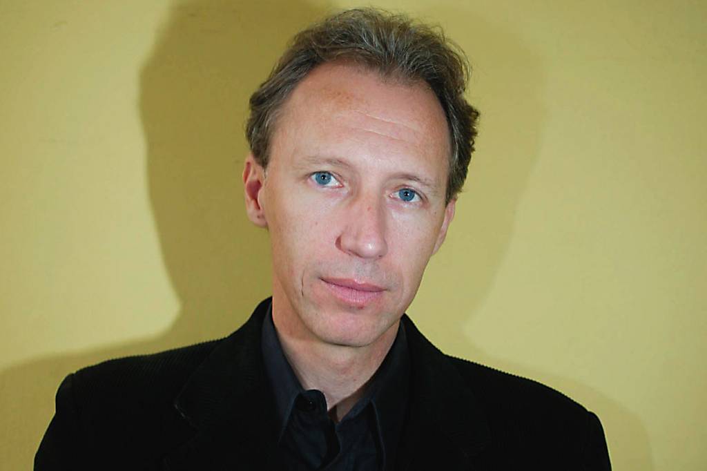 Diretor de ‘Estômago’ fará filme sobre a morte de Celso Daniel