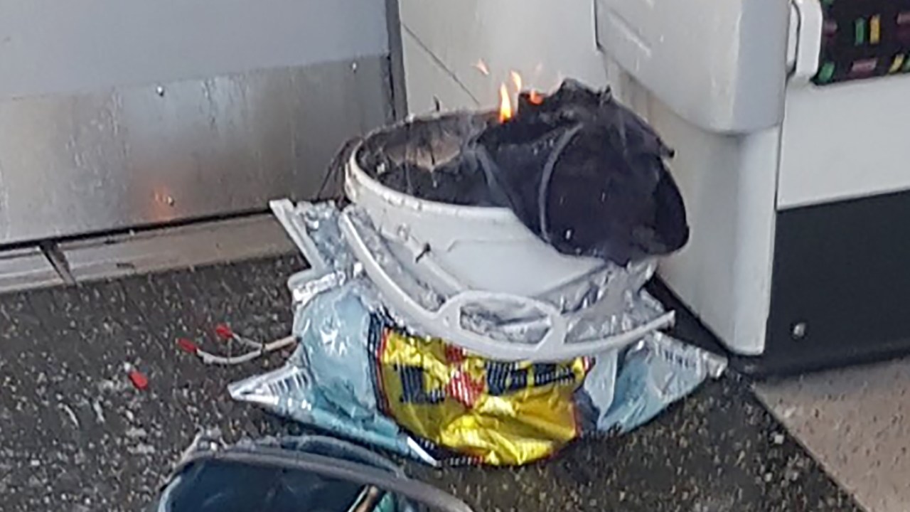 Ataque com explosivo no metrô de Londres