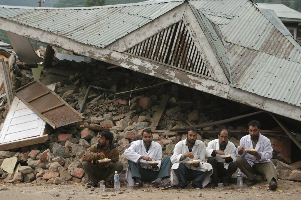 Terremoto na Caxemira