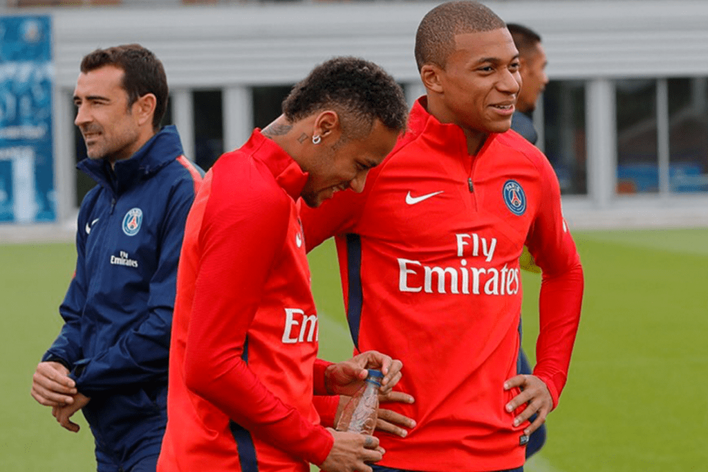 neymar parabeniza mbappe e rakitic gostaria de estar em campo com voces veja neymar parabeniza mbappe e rakitic