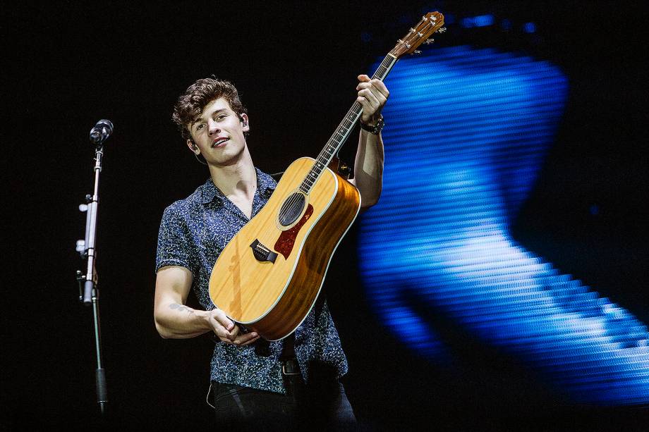 O cantor canadense Shawn Mendes, de 19 anos, no Palco Mundo durante segundo dia de shows do Rock In Rio 2017, no Parque Olímpico, na Barra da Tijuca, zona oeste do Rio de Janeiro (RJ) - 16/09/2019 O cantor canadense Shawn Mendes, de 19 anos, no Palco Mundo durante segundo dia de shows do Rock In Rio 2017, no Parque Olímpico, na Barra da Tijuca, zona oeste do Rio de Janeiro (RJ) - 16/09/2019