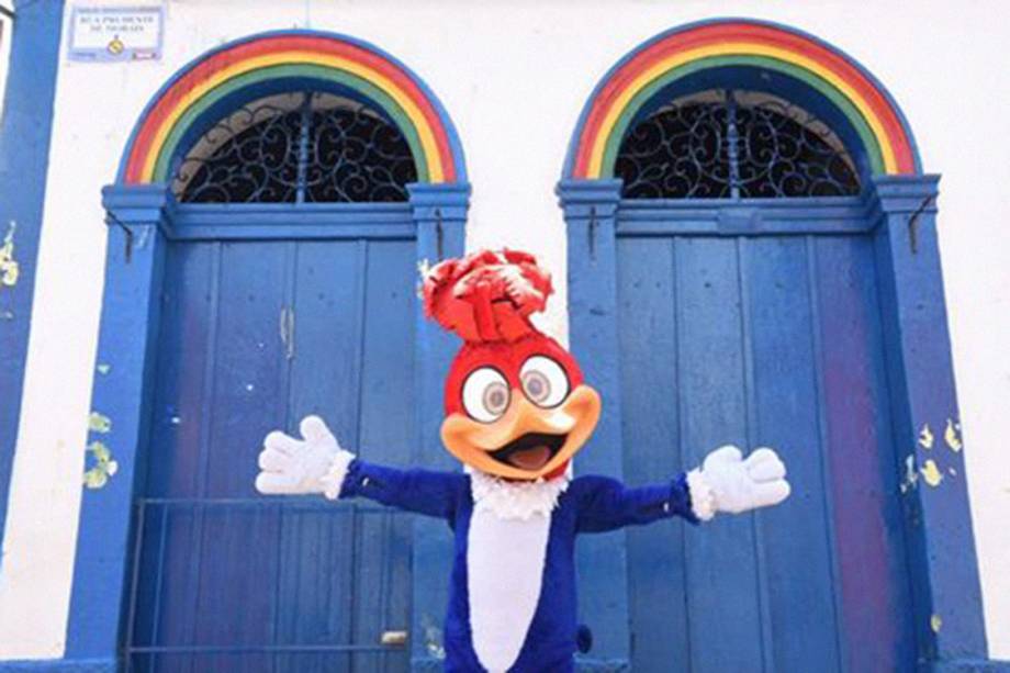 Tour do Pica-Pau em oito cidades brasileiras pra divulgação do filme Tour do Pica-Pau em oito cidades brasileiras pra divulgação do filme