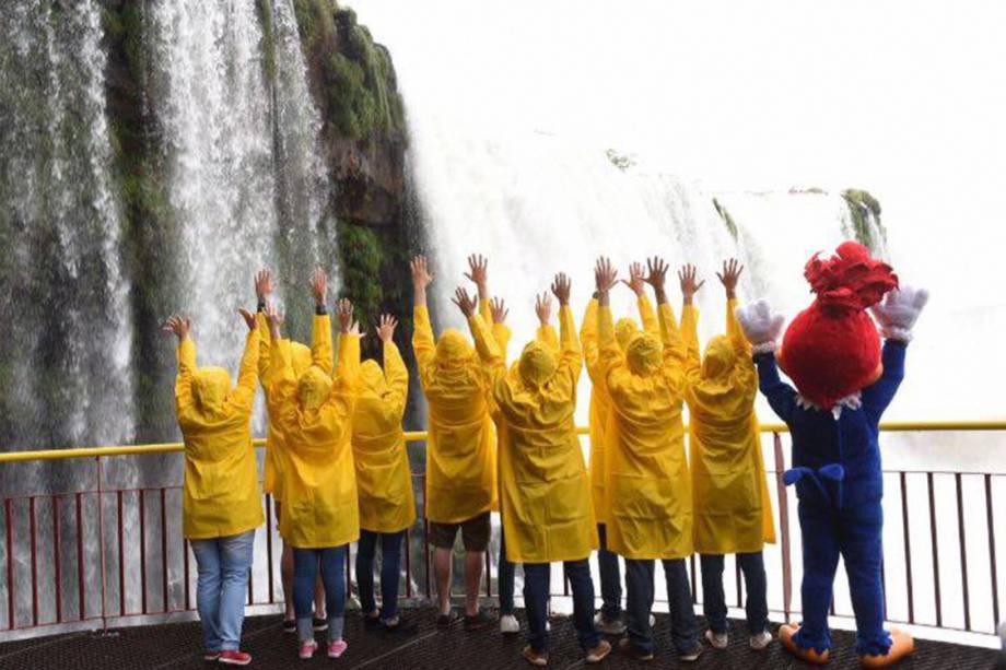Tour do Pica-Pau em oito cidades brasileiras pra divulgação do filme Tour do Pica-Pau em oito cidades brasileiras pra divulgação do filme