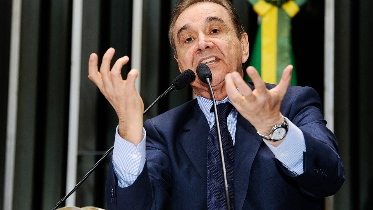O senador José Agripino Maia, presidente do DEM - 08/04/2014