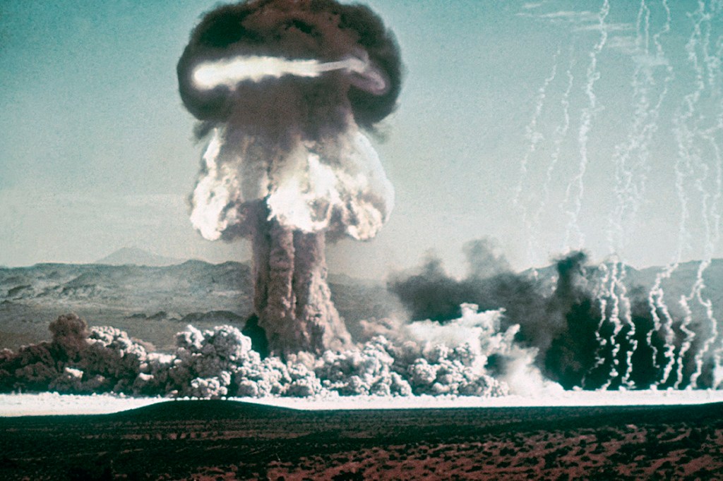 Primeira bomba de hidrogênio testada nas Ilhas Marshall