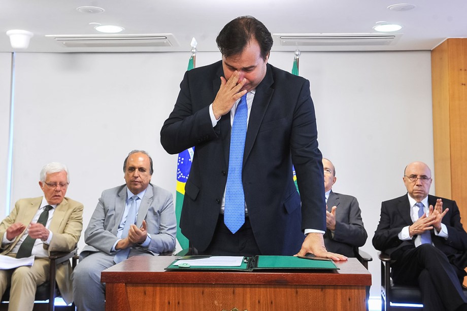 O presidente da Câmara dos Deputados, Rodrigo Maia, chora ao homologar o acordo de recuperação fiscal do estado do Rio de Janeiro - 05/09/2017