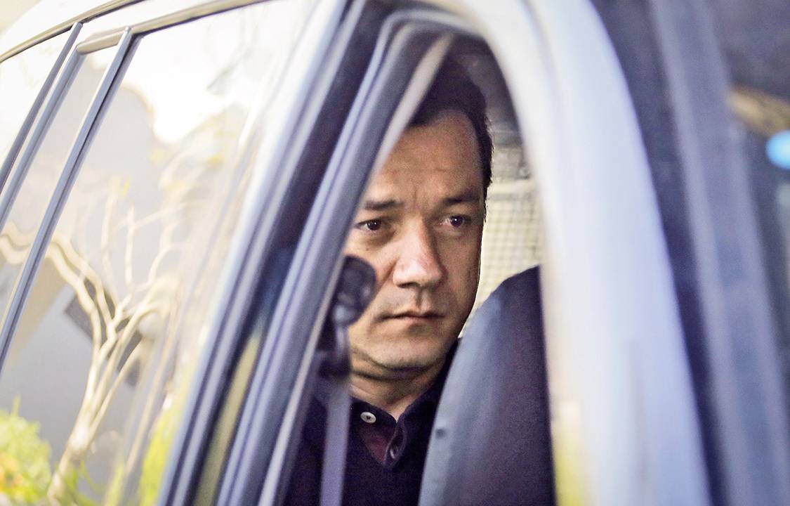 SÃO PAULO, SP, 13.09.2017: JBS-DELAÇÃO - O empresário Wesley Batista chega ao Fórum Criminal Federal da 6ª vara, em São Paulo, para audiência de custódia no bairro da Bela Vista, nesta quarta-feira (13), em São Paulo, após ser preso pela Operação tendão de Aquiles. (Foto: Nelson Antoine/Folhapress)