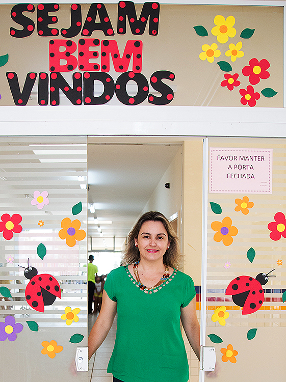 Adriane Gallo, finalista do prêmio Educador nota 10
