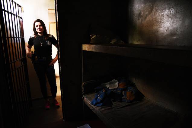 A delegada da mulher Laura de Castro Teixeira, 36 anos. A delegada da mulher Laura de Castro Teixeira, 36 anos.