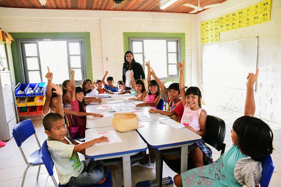 Elisângela Dell-Armelina Suruí, finalista do Prêmio Educador Nota 10