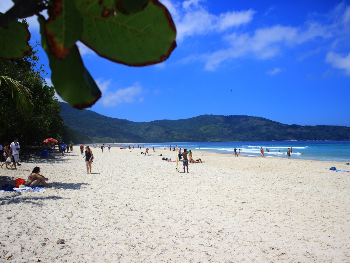 Praias mais bonitas do Brasil: as 10 que você não pode perder