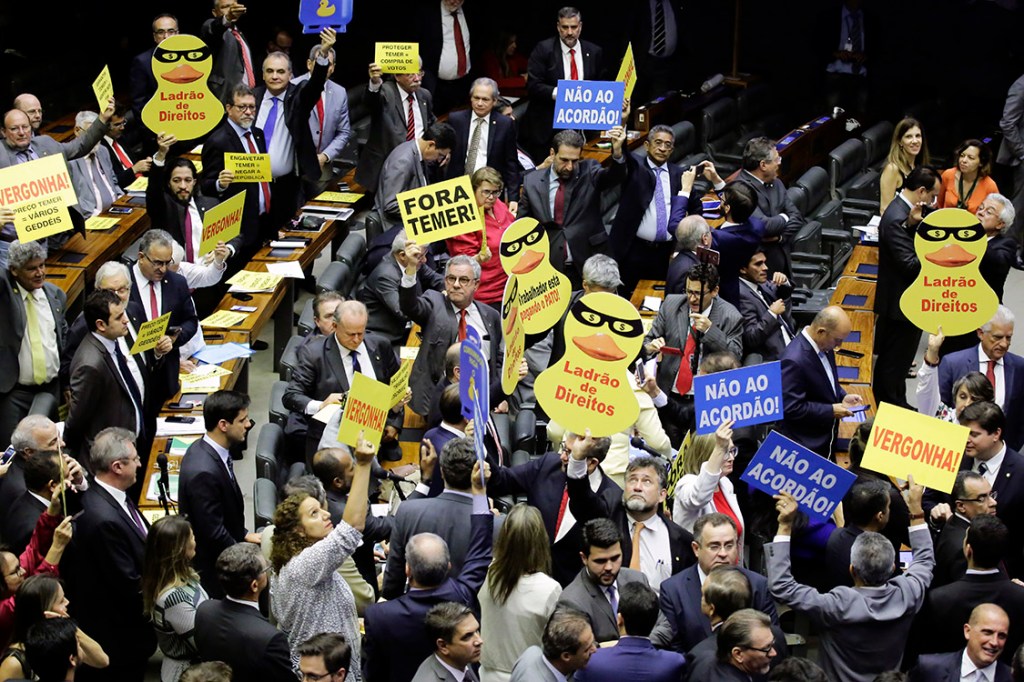 Votação da denúncia contra Michel Temer na Câmara dos deputados