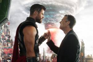 Thor: Ragnarok um filme do diretor Taika Waititi com Chris Hemsworth, Tom Hiddleston, Cate Blanchett, Idris Elba