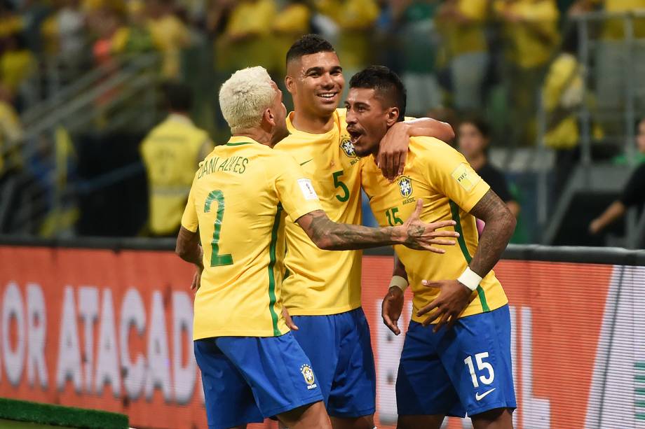 Jogadores do Brasil comemoram gol contra o Chile, pelas Eliminatórias da Copa da Rússia no Allianz Parque, em São Paulo - 10/10/2017