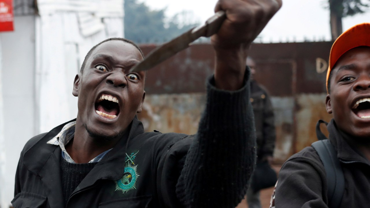 Imagens do dia - Protesto contra as eleições no Quênia