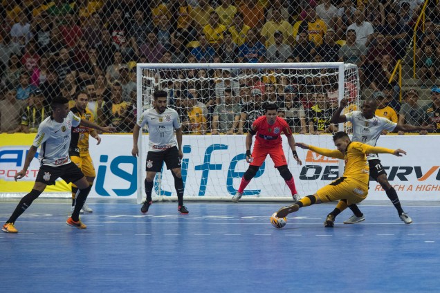 Partida final entre Sorocaba e Corinthians valendo o título da Liga paulista de Futsal