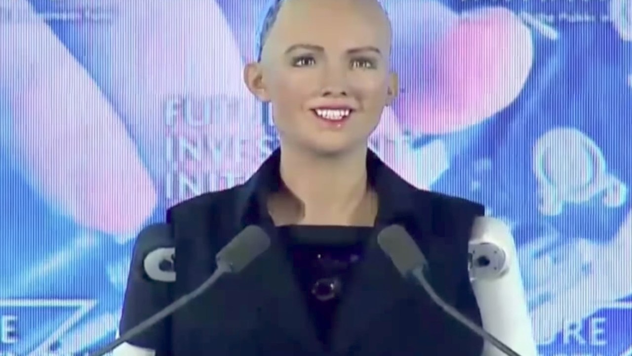 Robô Sophia ganha cidadania na Arábia Saudita
